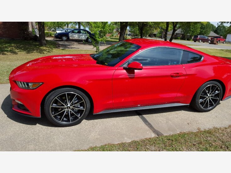 Thumbnail Photo undefined for 2016 Ford Mustang Coupe